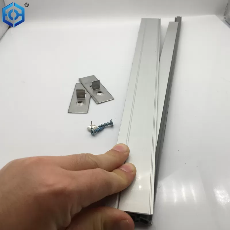 self retracting door sweep